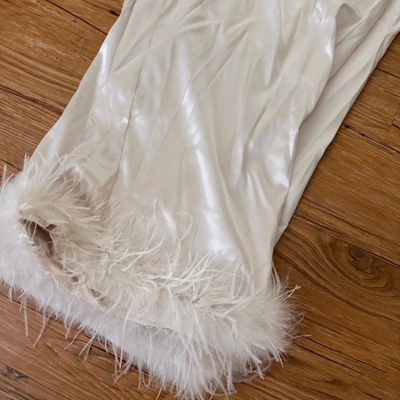 Ivy City Co White Satin Feather-Trim Pajama Set - Picture 6 of 7